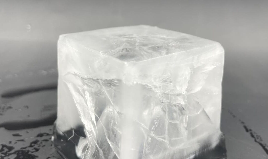 Descubre la nueva máquina de hielo NG 2CUBE para bebidas Premium